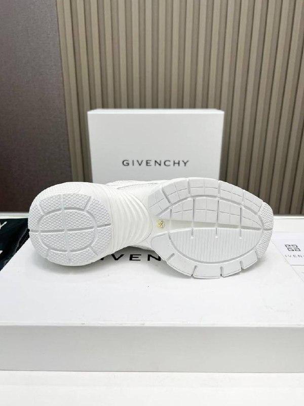 Product thumb gallery 4